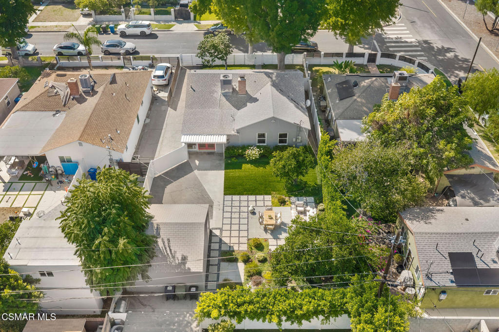 Property photo 31