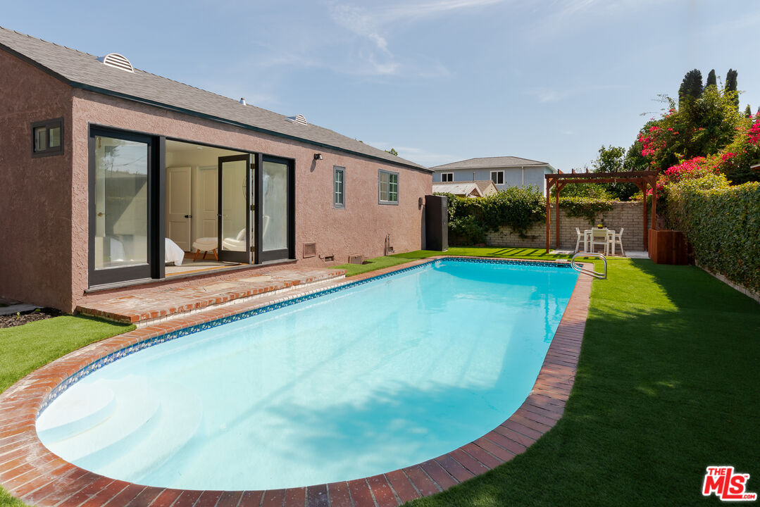 Property photo 44