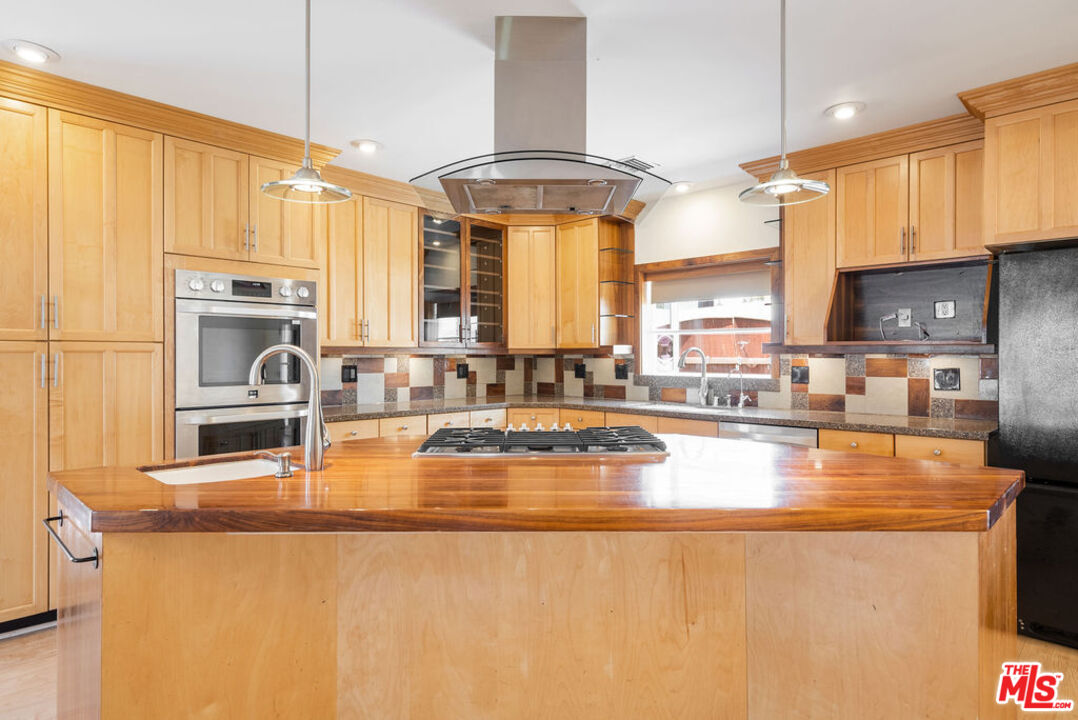 Property photo 42