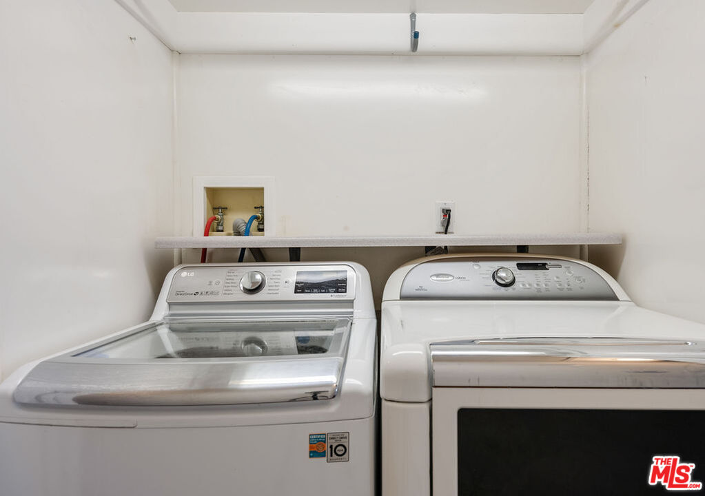 Property photo 43
