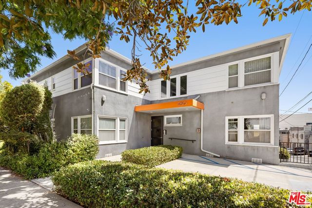 Property photo 37