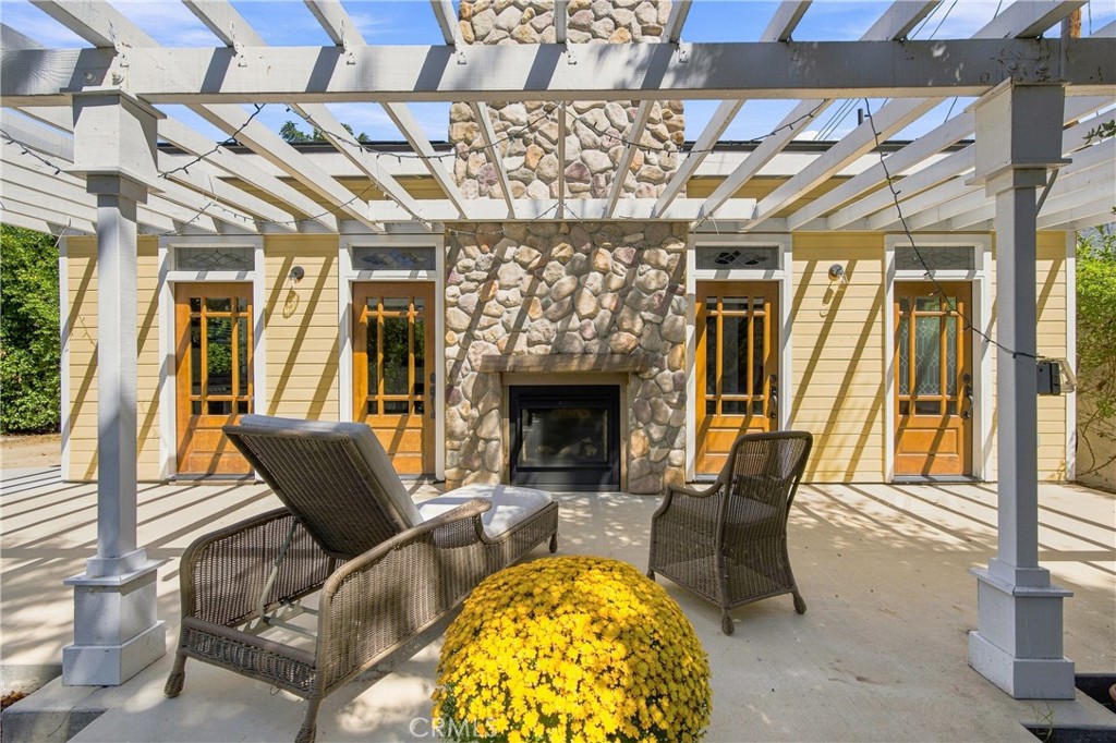 Property photo 28
