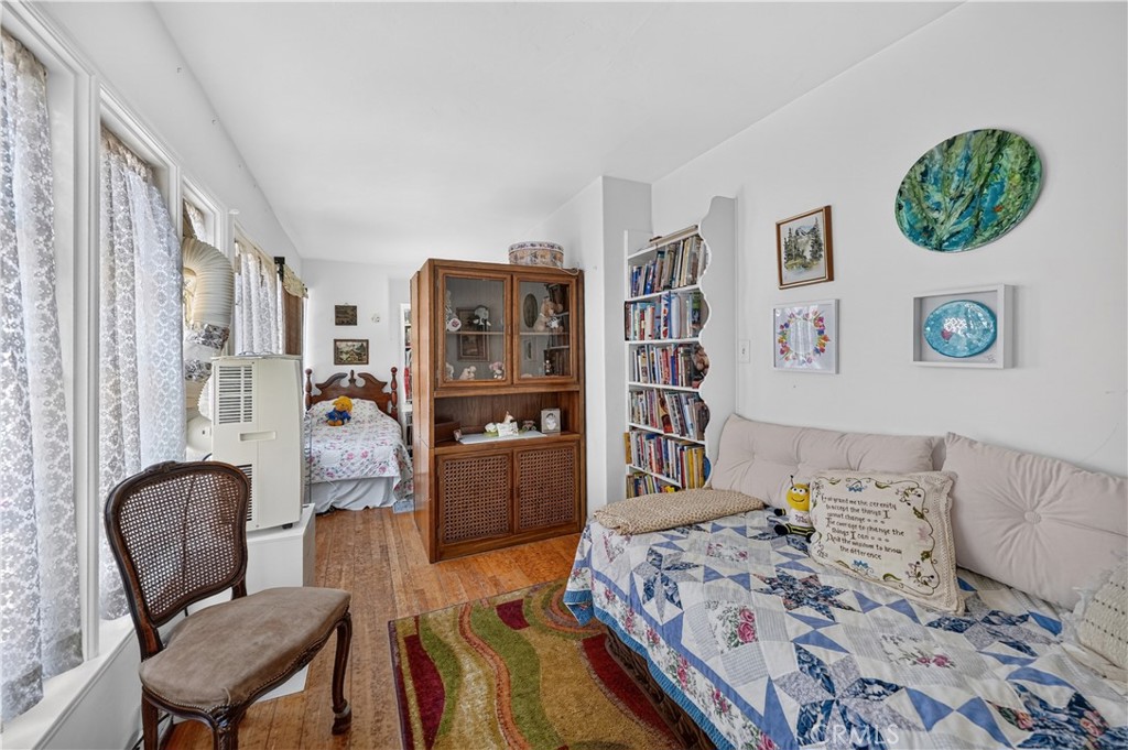 Property photo 28