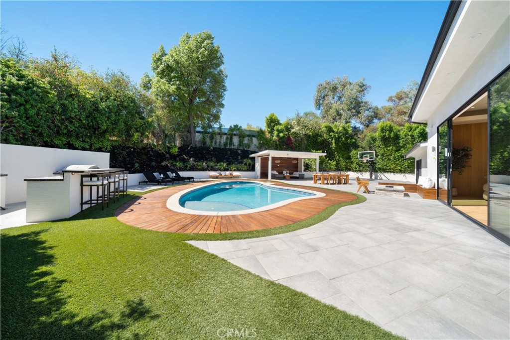 Property photo 25
