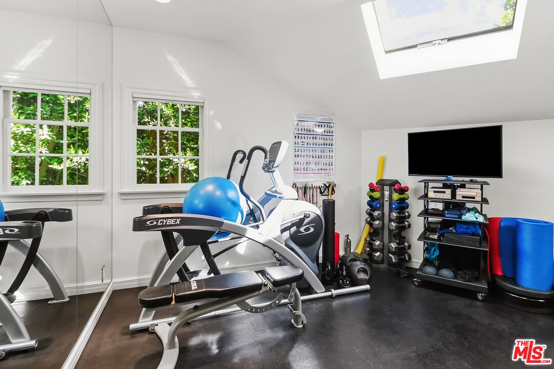 Property photo 46