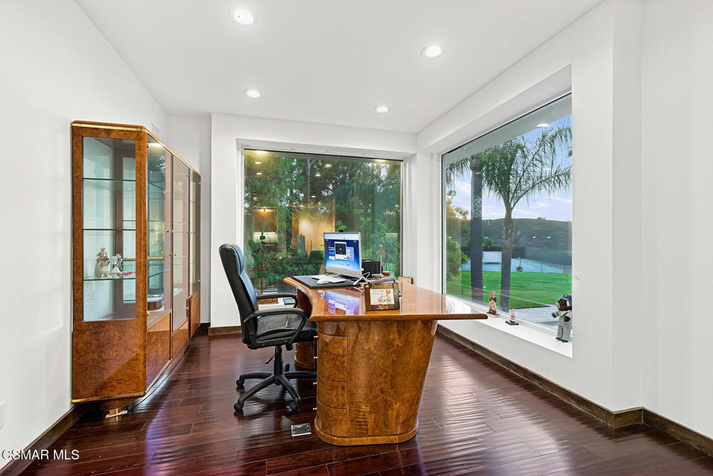 Property photo 34
