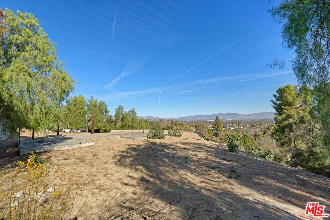 Property photo 28