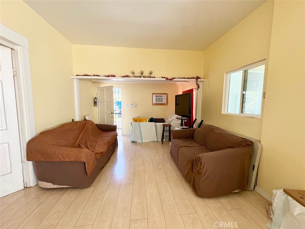 Property photo 28
