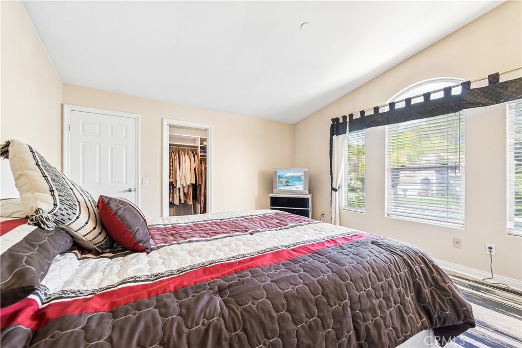 Property photo 38