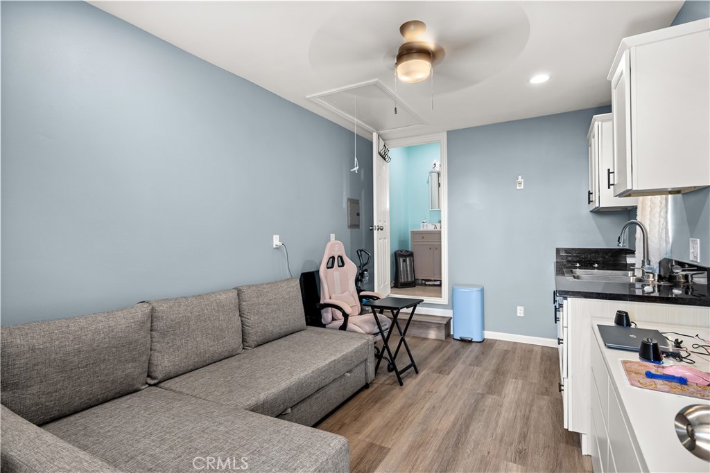 Property photo 33