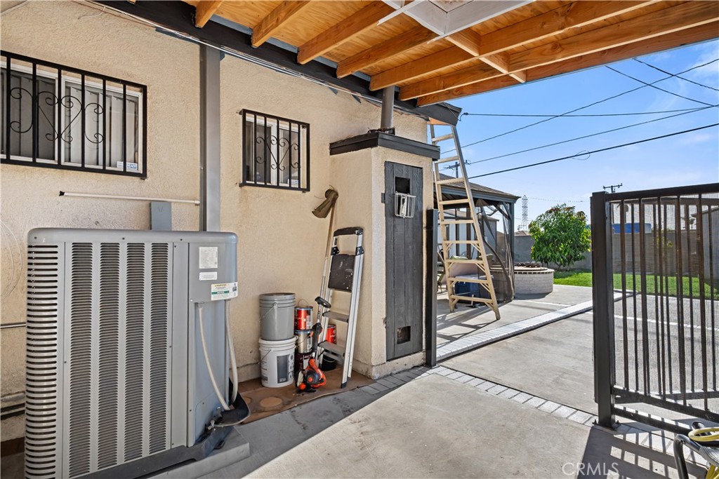 Property photo 37