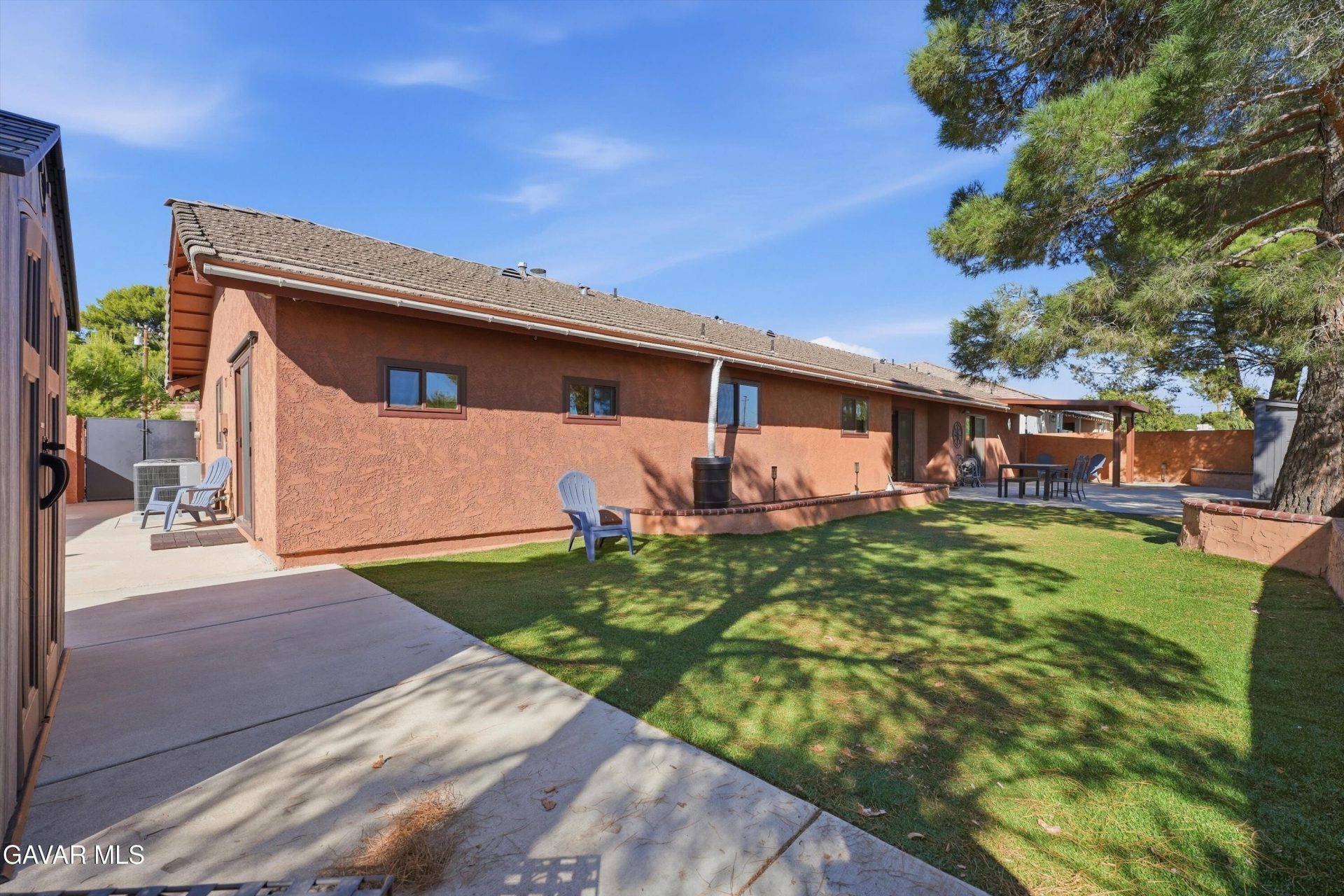 Property photo 34