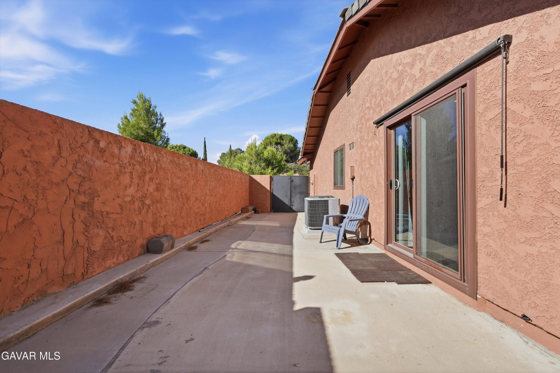 Property photo 35