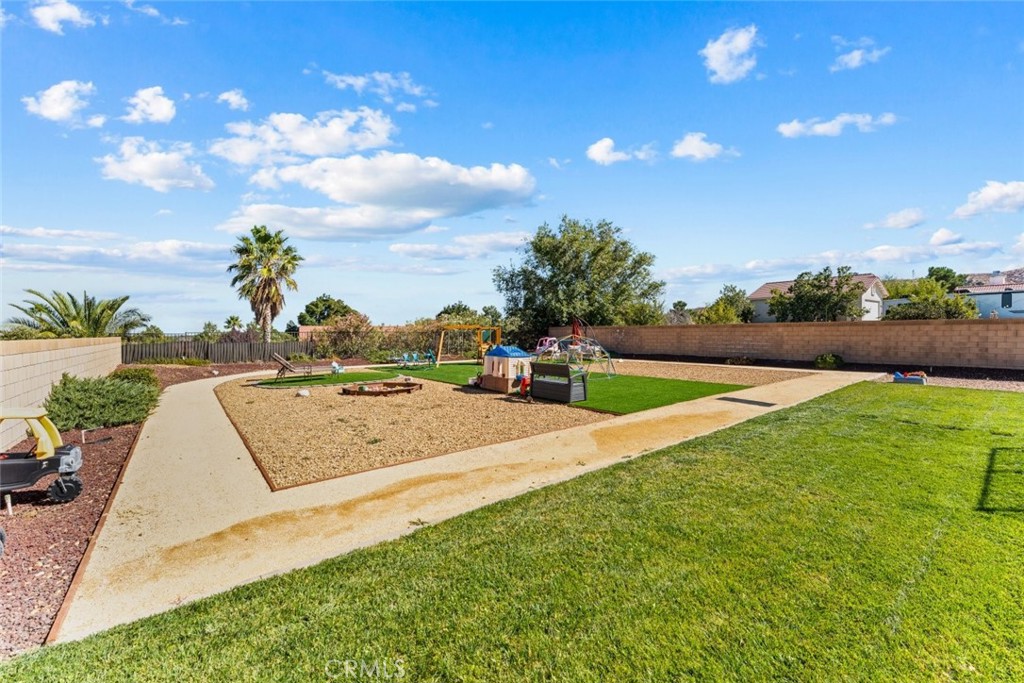Property photo 44