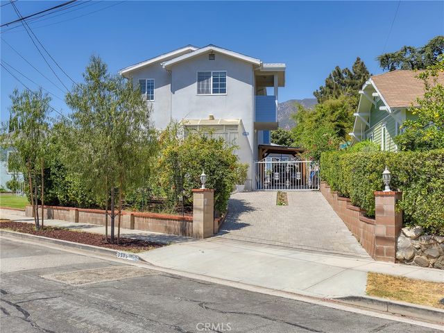 Property photo 32
