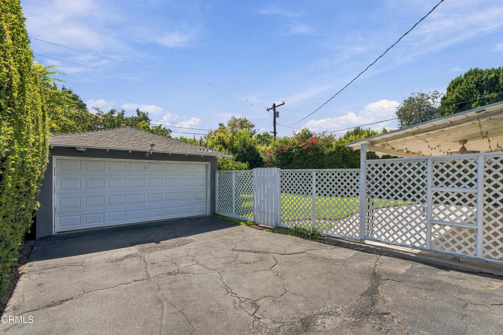 Property photo 34