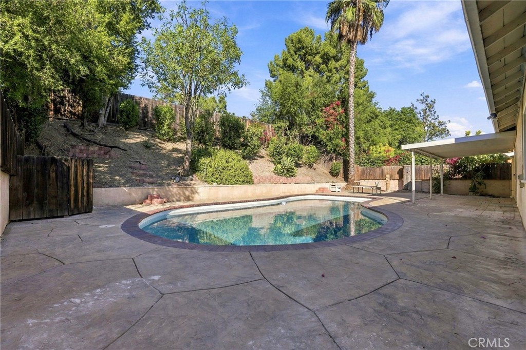 Property photo 28