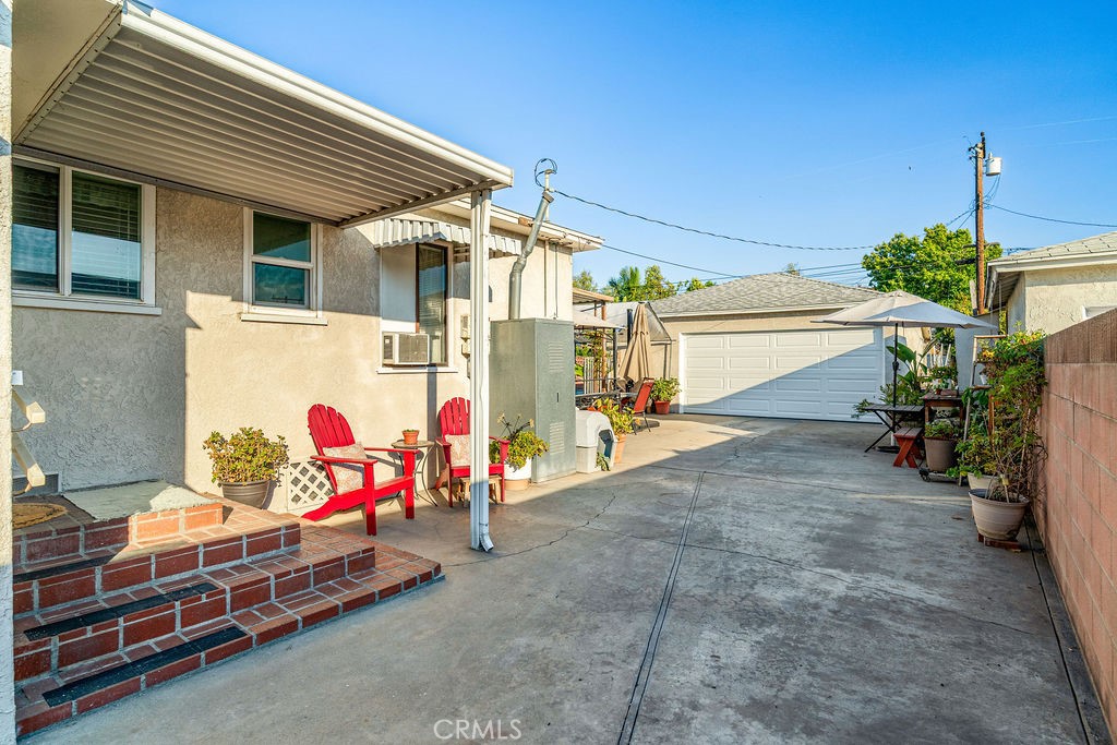 Property photo 37