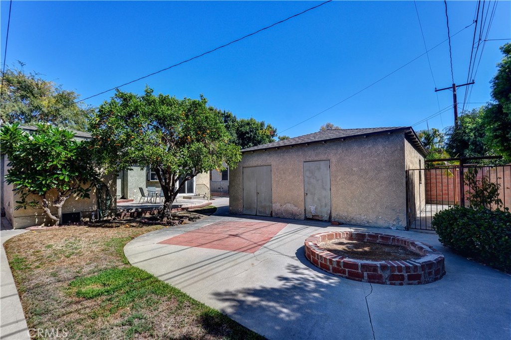 Property photo 30