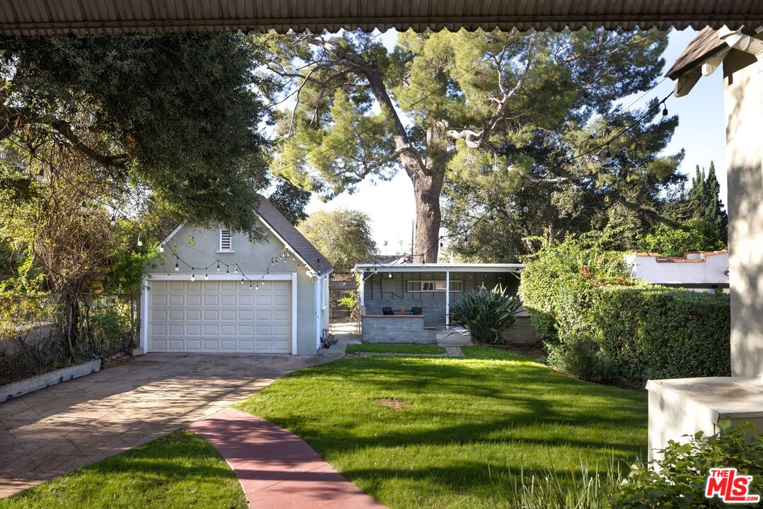 Property photo 30