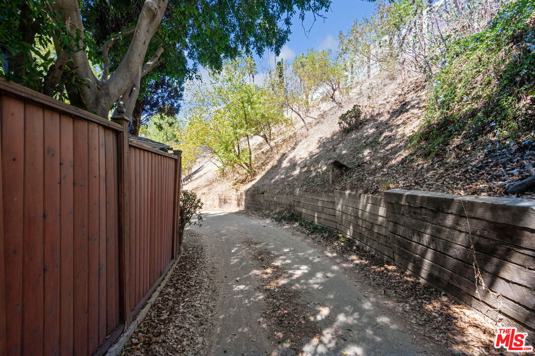 Property photo 30