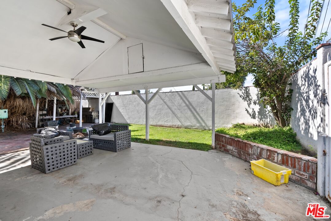 Property photo 31