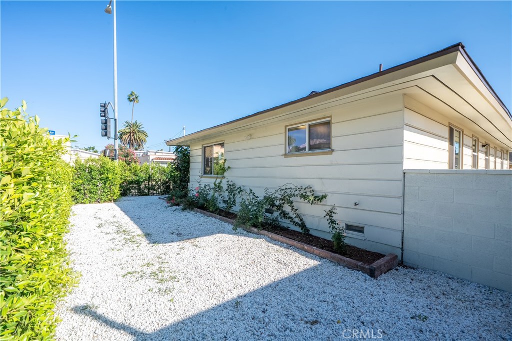 Property photo 40
