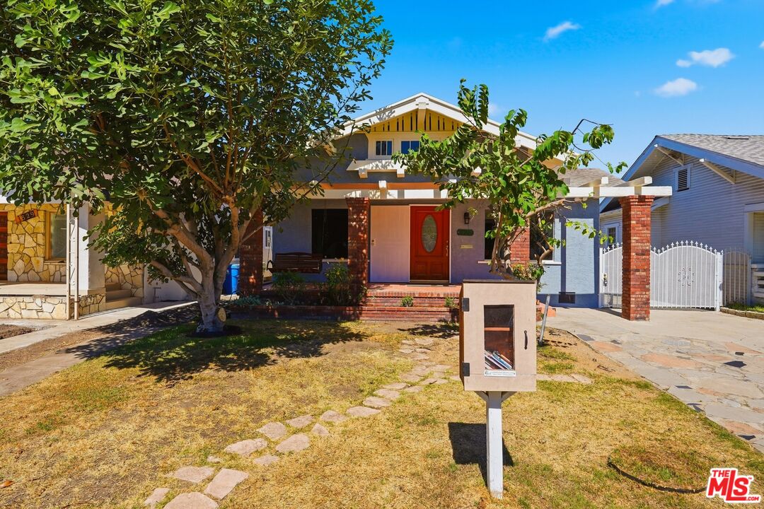 Property photo 8