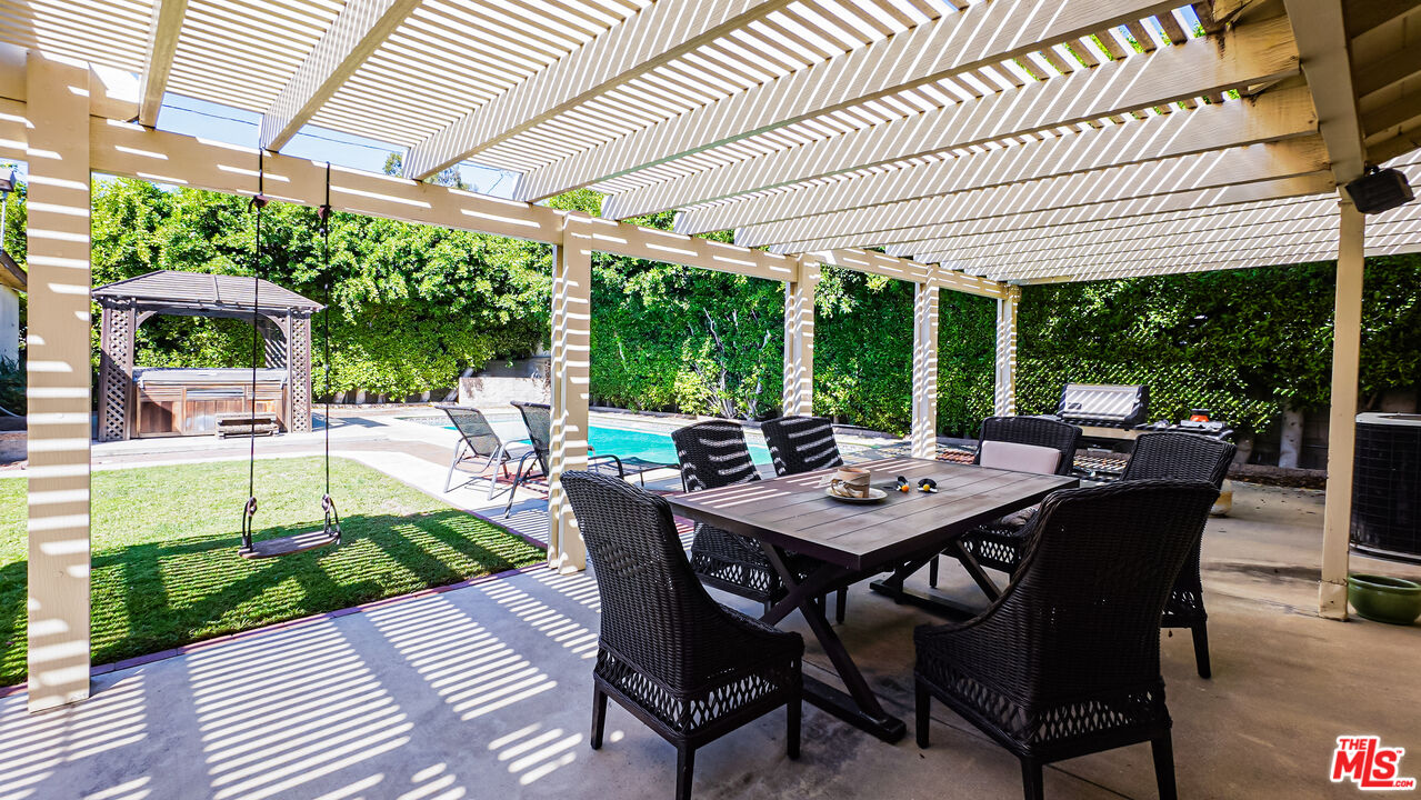 Property photo 36