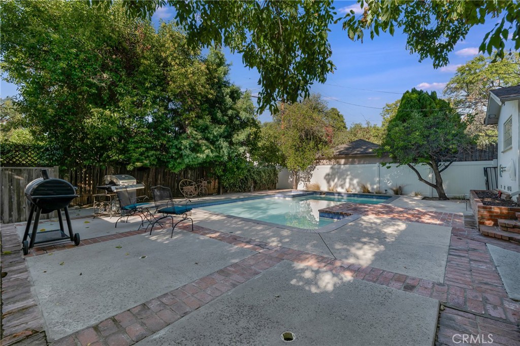 Property photo 40