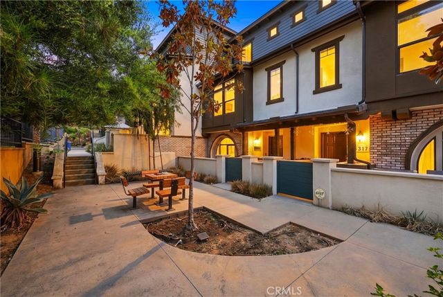 Property photo 44