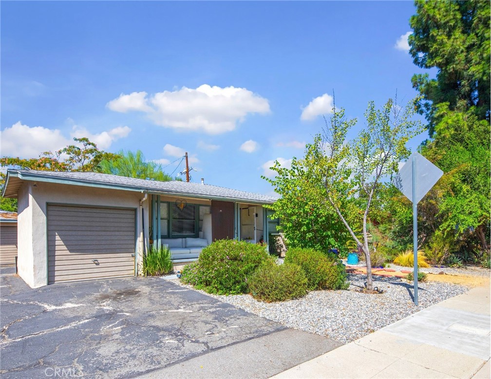Property photo 23