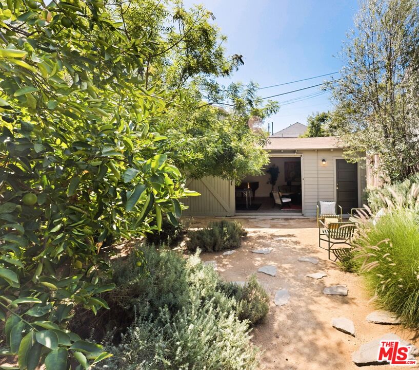Property photo 31