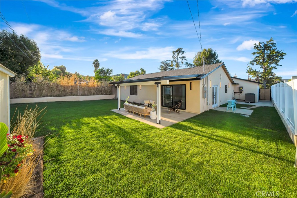 Property photo 32