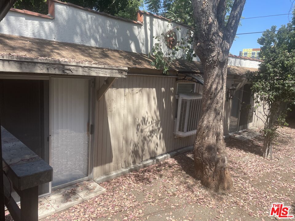 Property photo 32