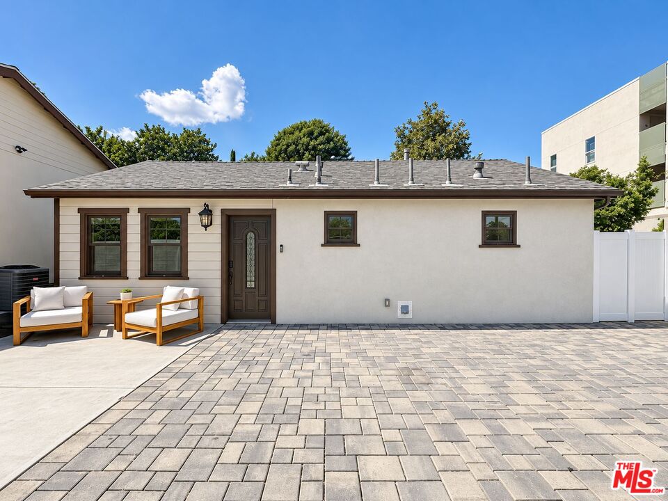 Property photo 24
