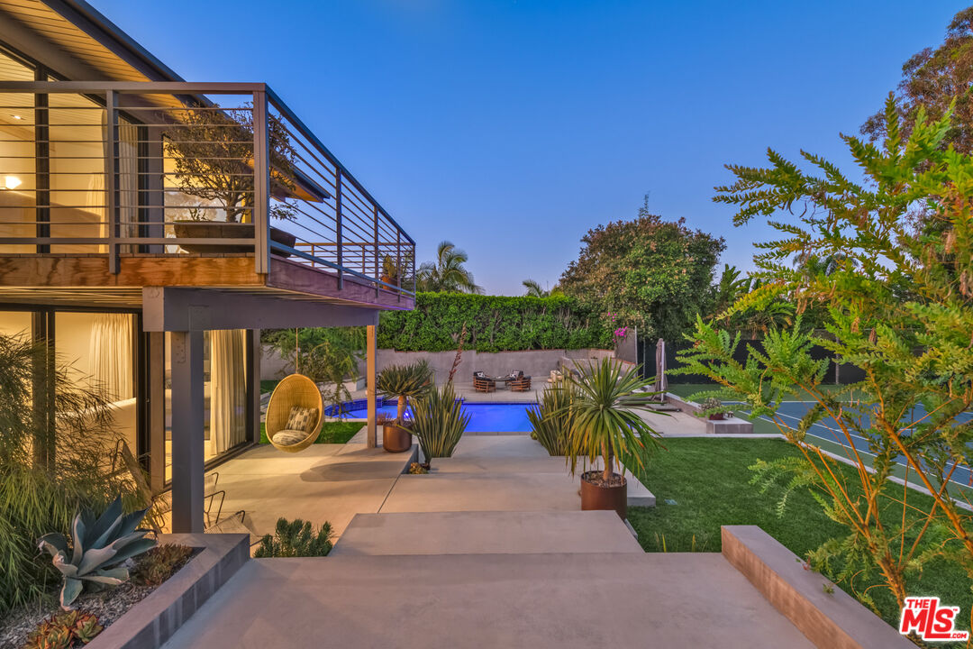 Property photo 37