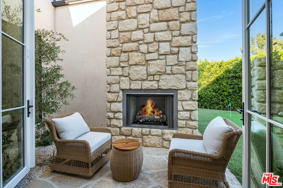Property photo 40