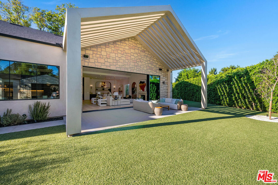 Property photo 44