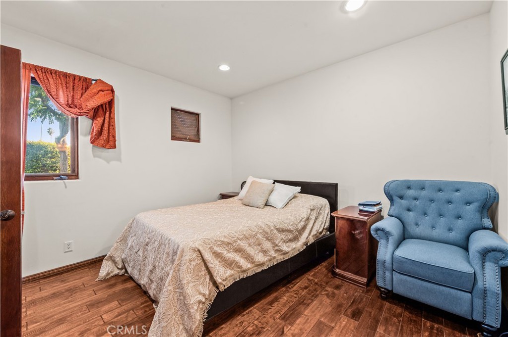 Property photo 43