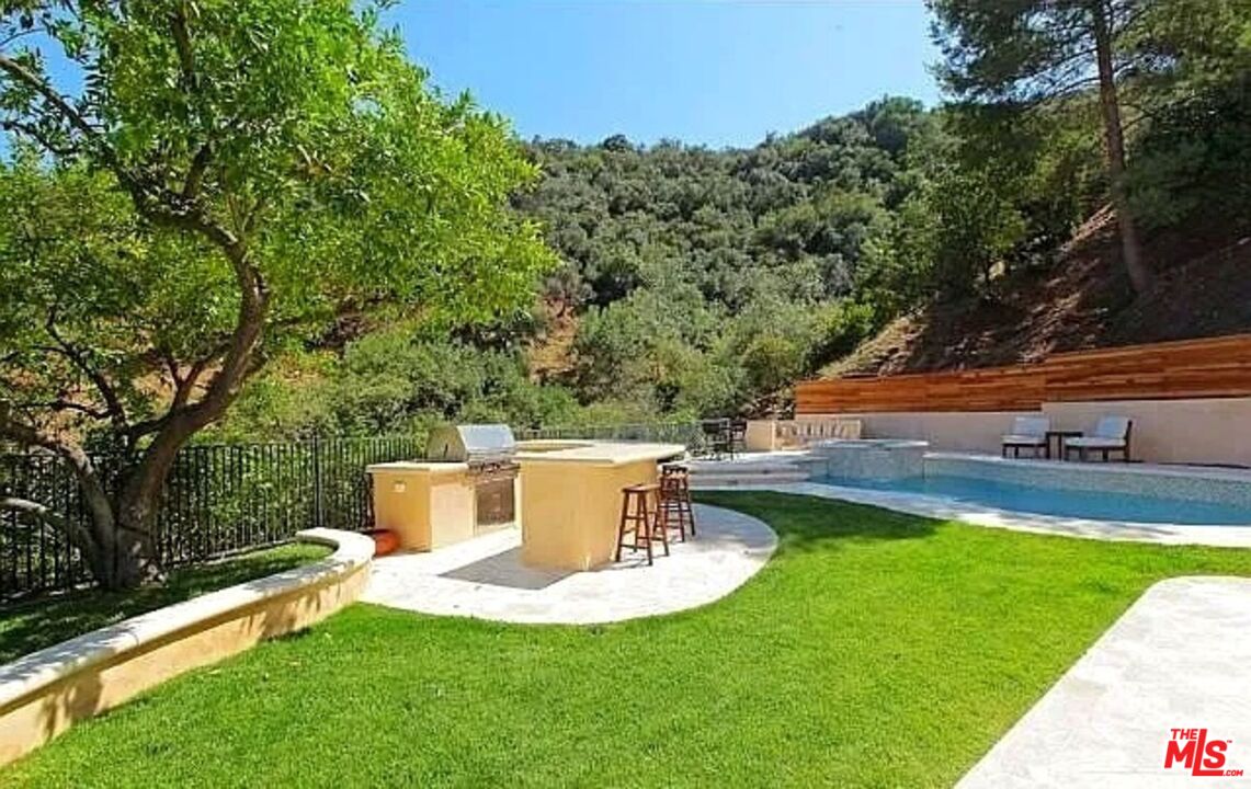 Property photo 29