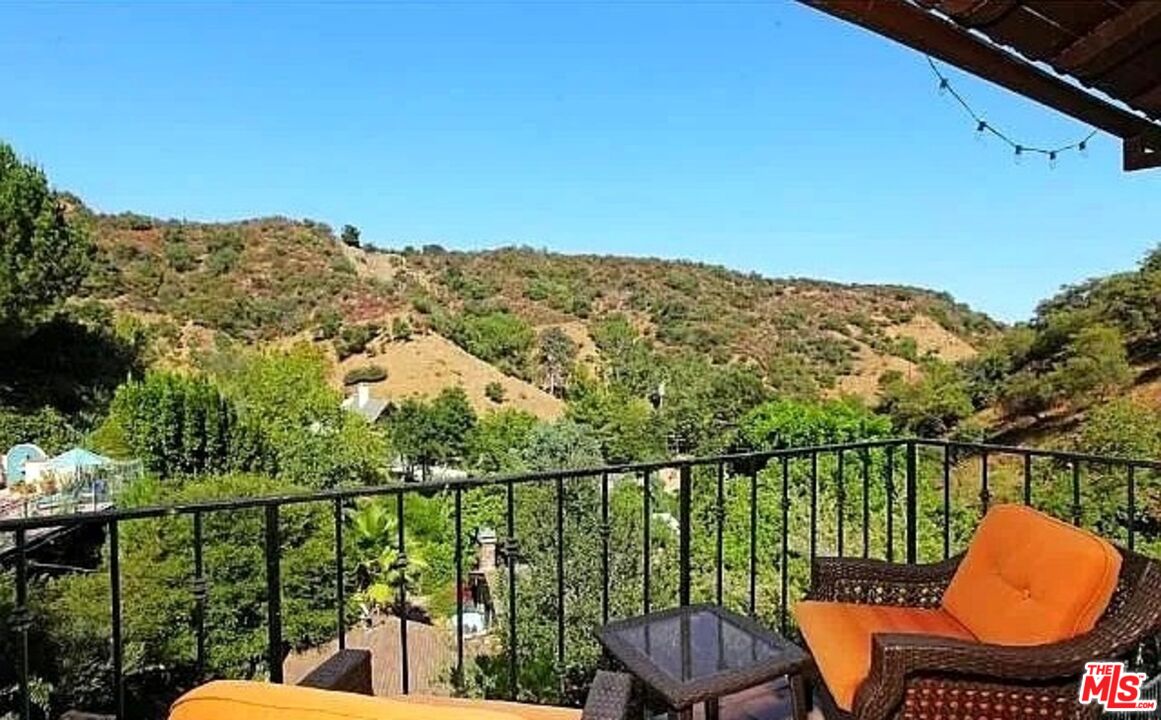 Property photo 33