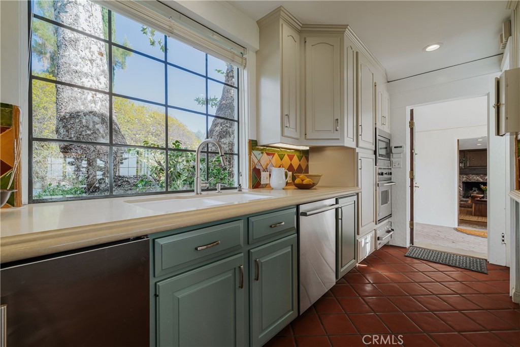 Property photo 36