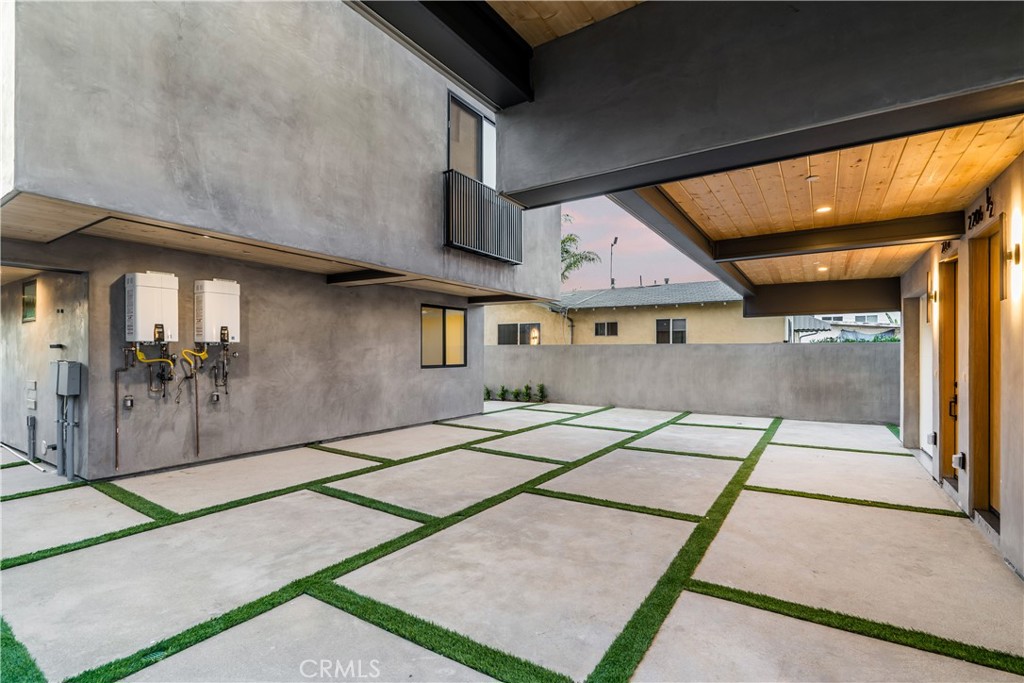 Property photo 40