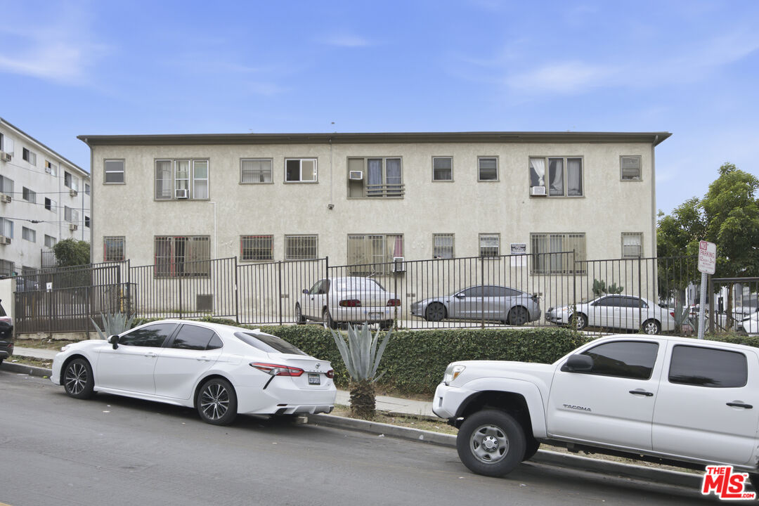 Property photo 35