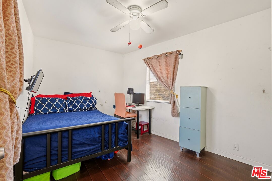 Property photo 25