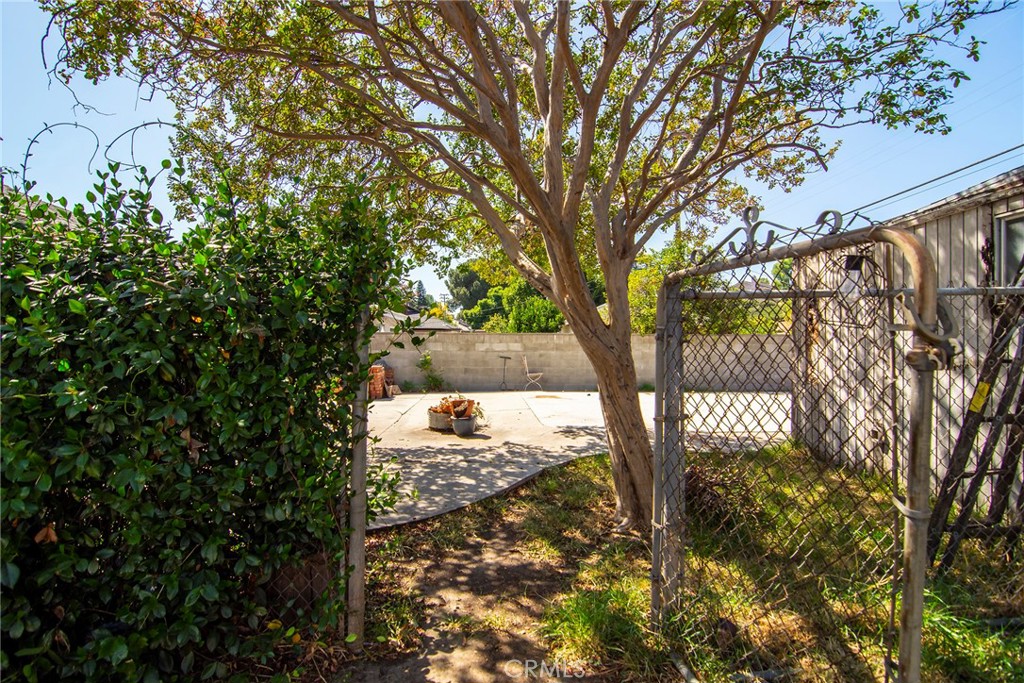 Property photo 28