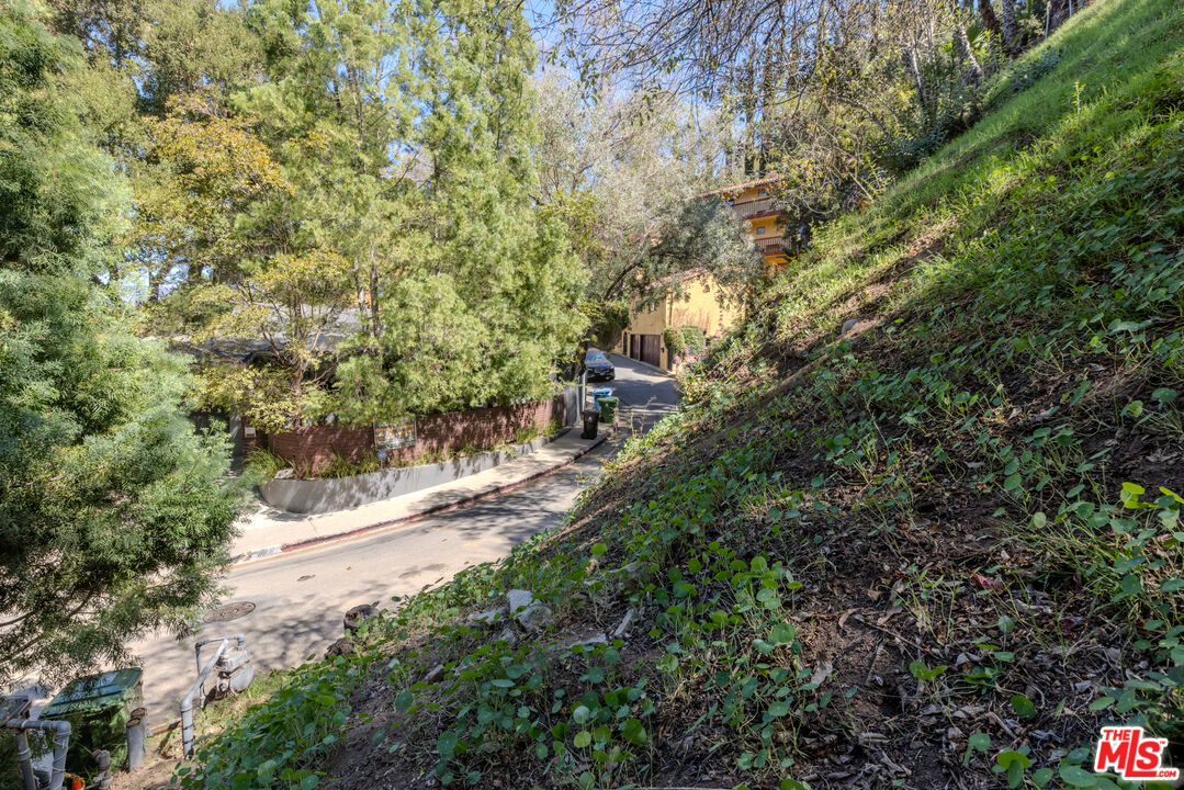 Property photo 23