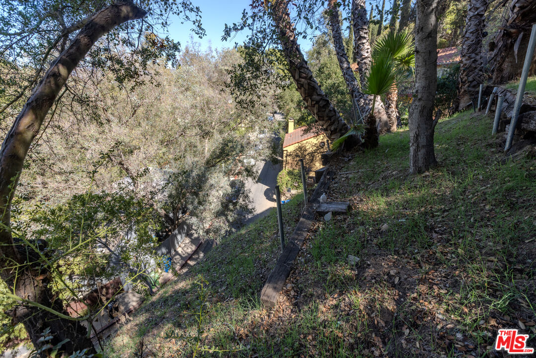 Property photo 33