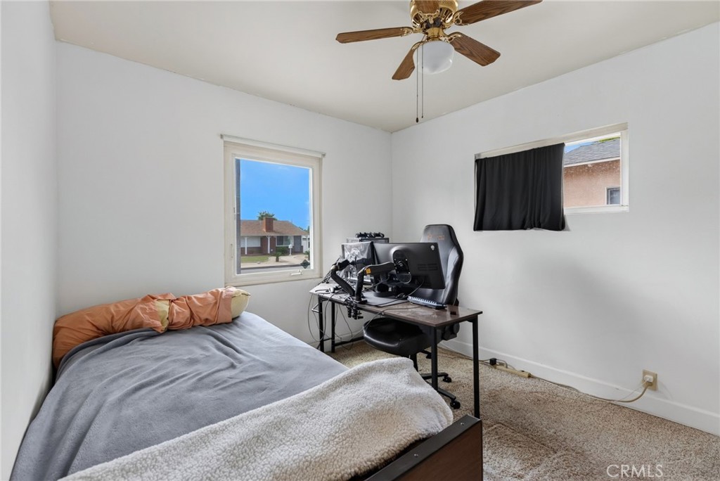Property photo 35